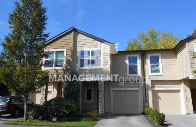 Orenco/Hillsboro Townhome Close to Intel & Shopping Gallery 1