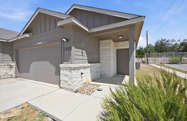 1733 Davidson Ranch Drive - 2 photos photos 1733 Davidson Ranch Drive - 2 photos photos
