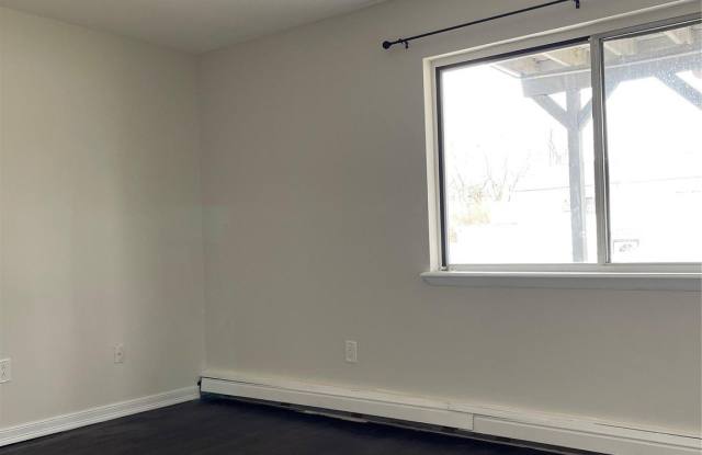 103 Ulster Avenue Gallery 4