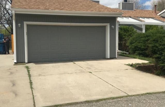 925 Chase Street - 925 Chase Street, Lakewood, CO 80214