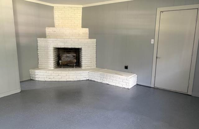 1241 Wooddell Drive Gallery 3