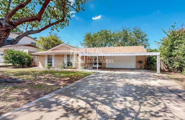 4 Bedroom Single-Story Home available For Rent in Farmers Branch!! Gallery 2