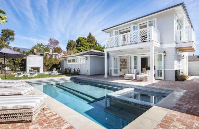 1112 Hill Road photos photos