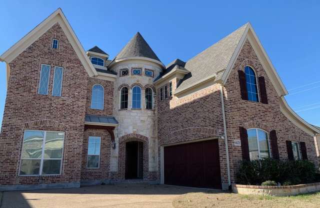 Very beautiful 5 bedroom, 4.1 bathroom house. It has 6 living areas, 2 dining areas. Hardwood floors with carpets upstairs. - 6425 Academy Lane, Plano, TX 75074