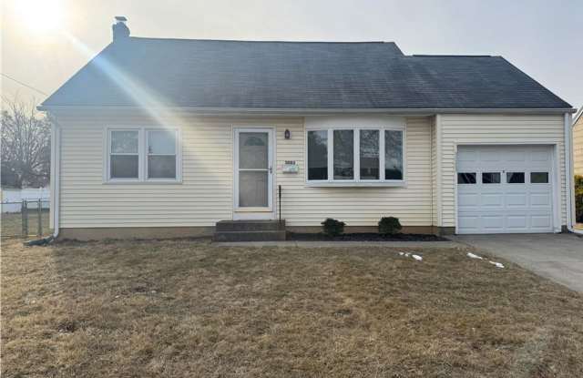 4br Home for rent in Bethlehem PA photos photos