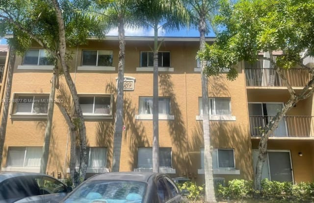 1089 N Benoist Farms Rd - 1089 North Benoist Farms Road, Palm Beach County, FL 33411