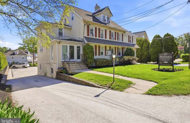 221 CONESTOGA Road photos photos