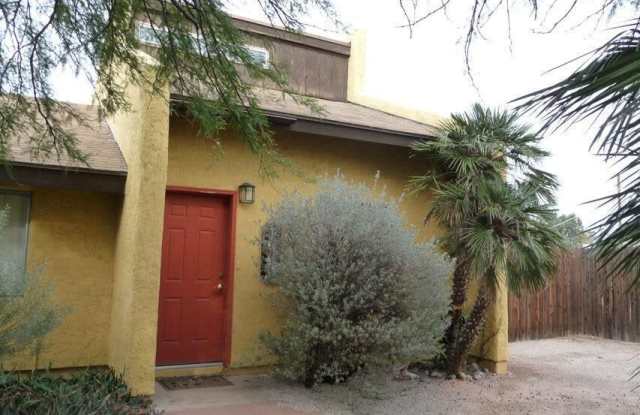 1672 N Belvedere Avenue - 1672 North Belvedere Avenue, Tucson, AZ 85712
