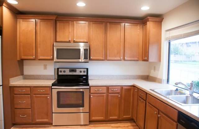 107 Woodlake Drive Gallery 3
