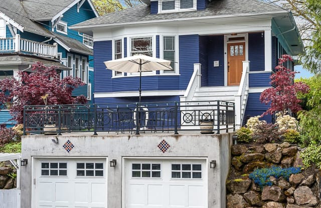 4755 Thackeray Pl. NE - 4755 Thackeray Place Northeast, Seattle, WA 98105