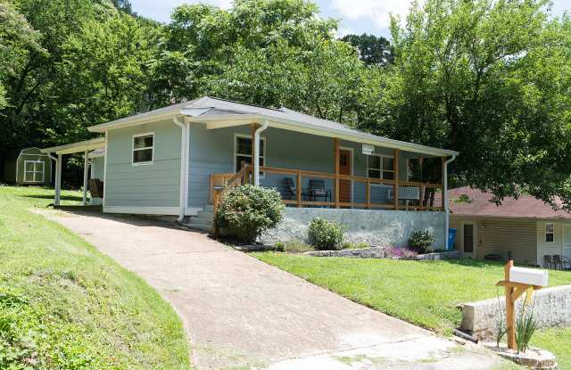 4512 Balcomb Street photos photos
