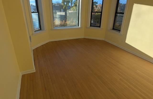 1323 West 82nd Street#3 Gallery 3