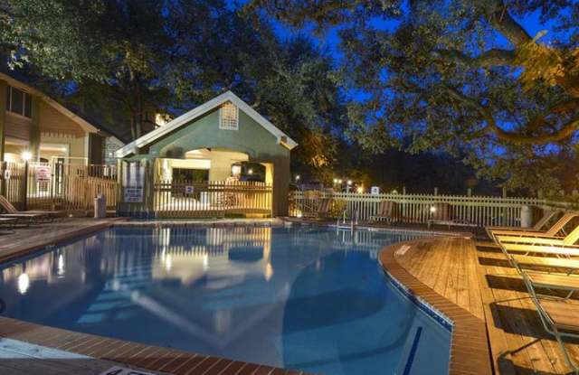 2123 Dickson Dr Gallery 3