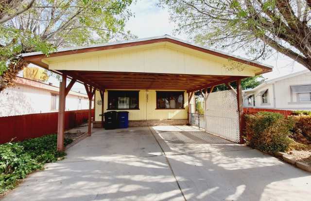 2 Bedroom 2 Bathroom Trailer w/ Outdoor Shed and covered parking. MOVE IN SPECIAL! photos photos