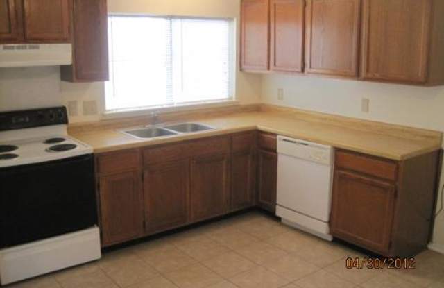 8715 RIDGE MILE DR Gallery 4