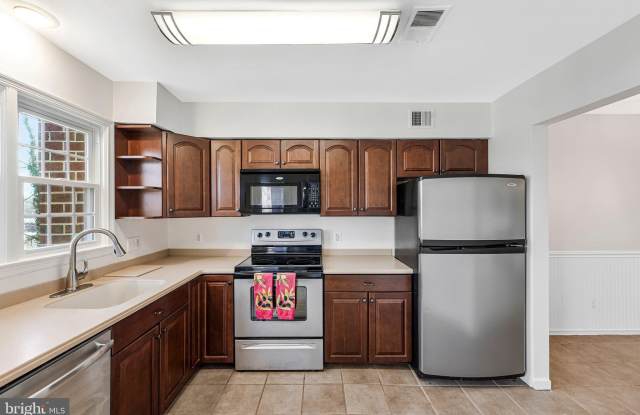 11144 BEAVER TRAIL Court Gallery 3