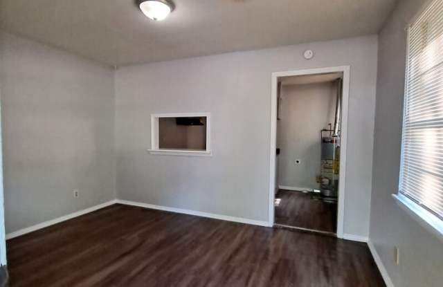2655 Whitman Ave Gallery 4