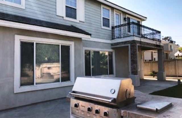2 Laketrail Gallery 3