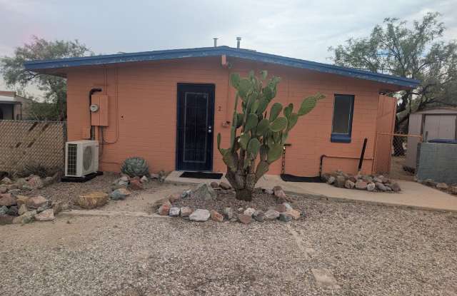 Cute 1 Bedroom 1 Bath Home Gallery 1