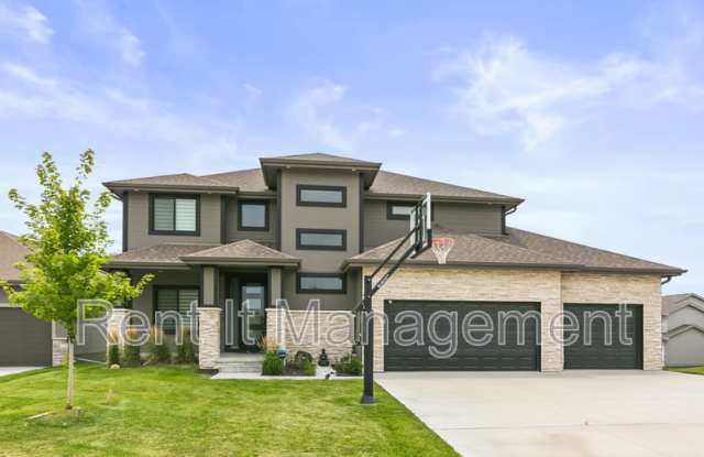 18765 Larimore st. photos photos