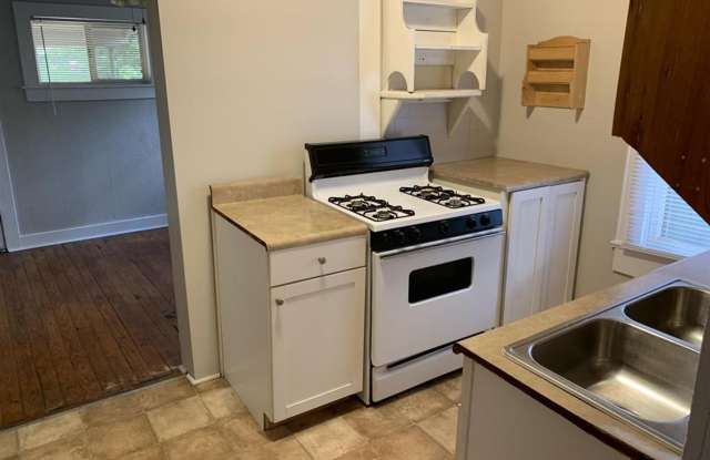 MIDTOWN Duplex Gallery 4