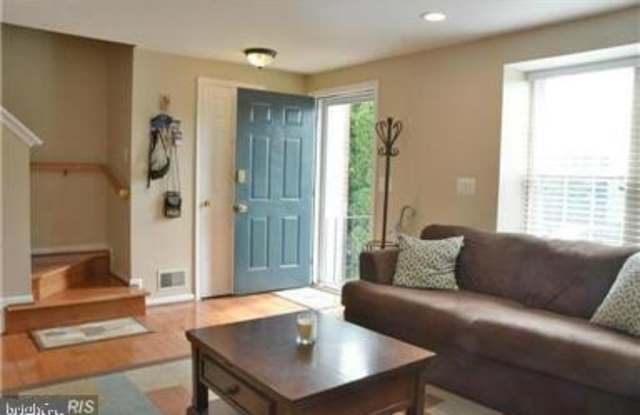 45322 GABLE SQUARE Gallery 4