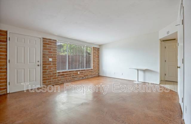 45 East Alturas Street Gallery 1