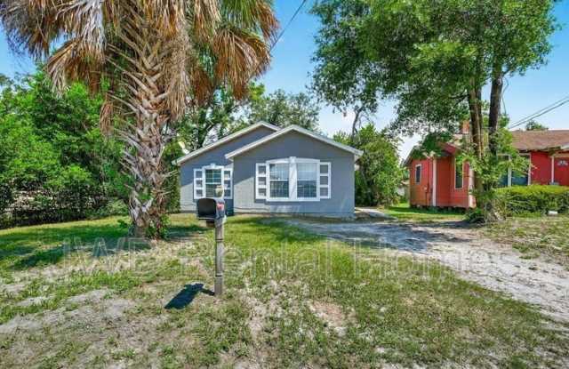 4225 Morrison St photos photos