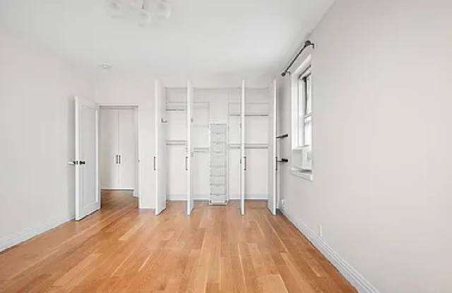 3521 79th St Apt 6K Gallery 4