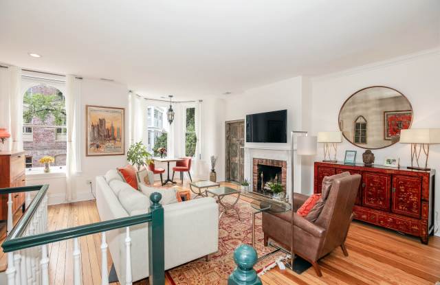 1711 Riggs Place Northwest #3 Gallery 3