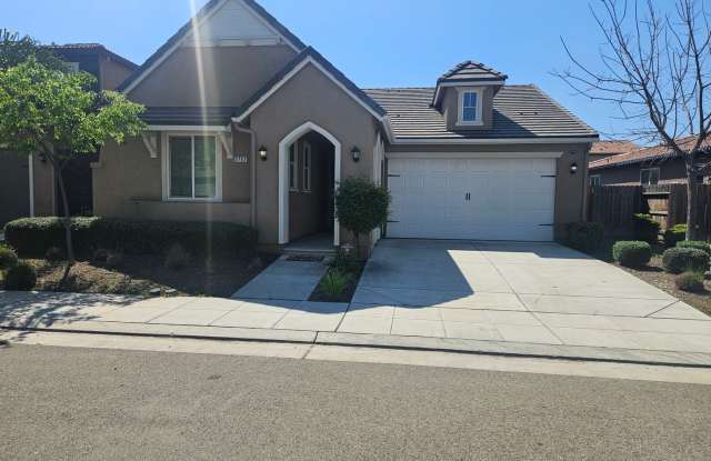 Gorgeous home in Clovis Unified With Solar! - 3762 Pontiac Avenue, Clovis, CA 93619 Gorgeous home in Clovis Unified With Solar! - 3762 Pontiac Avenue, Clovis, CA 93619