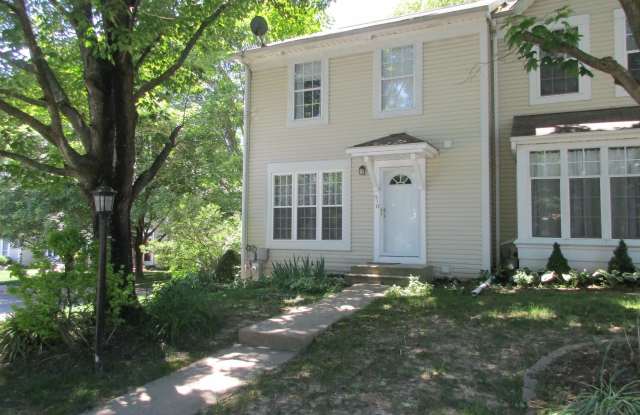910 CHESWOLD COURT Gallery 2