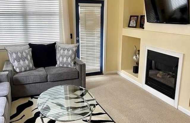 830 Windcroft Circle NW Gallery 3