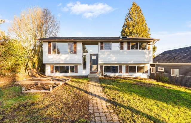 Great Home with Lots of Upgrades in a Great Location! - 4240 South Orcas Street, Seattle, WA 98118