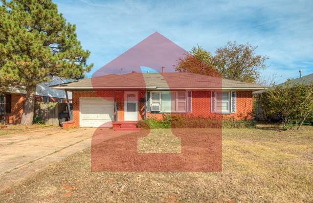 2017 Downing Street - 2017 Downing Street, The Village, OK 73120