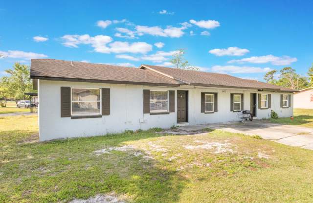 2420 South Lake Ave - B - 2420 South Lake Avenue, Sanford, FL 32771