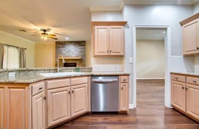 3206 Whippoorwill Lane Gallery 3