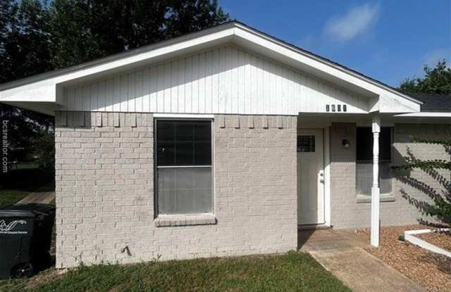 1609 Cloverdale Court photos photos