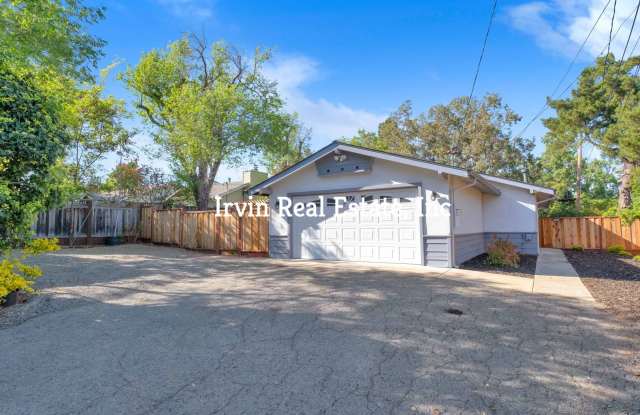 Charming 3 bedroom and l bath - 1896 2nd Avenue, Walnut Creek, CA 94597
