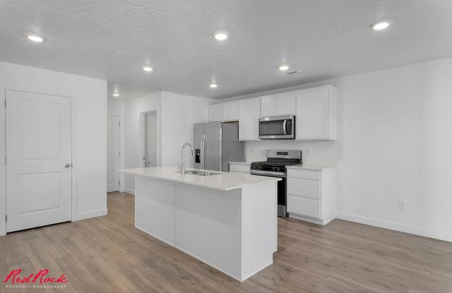 A Lovely 3 Bedroom Townhome designed for Elevated Living! photos photos