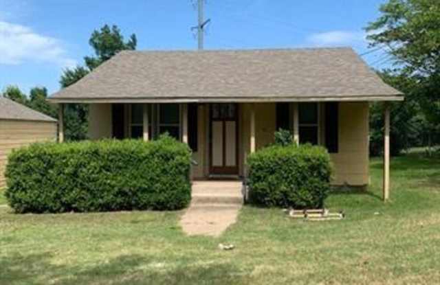 7032 Precinct Line Road - 7032 Precinct Line Rd, Hurst, TX 76054