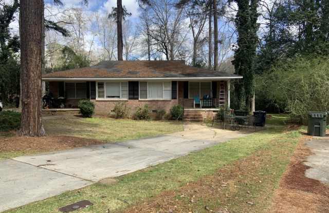Charming 2 Bed / 1 Bath Duplex – Minutes from Downtown Auburn  AU Campus photos photos