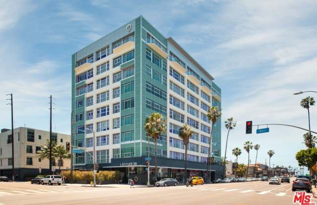 3111 VIA DOLCE unit: 502 photos photos