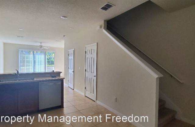5173 Sylvester Loop Gallery 2