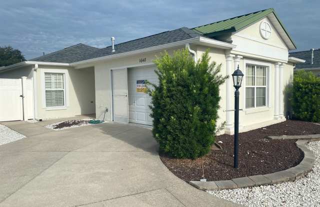Beautiful Fully Furnished, SEASONAL RENTAL, Courtyard Villa In the Cottages at Summerchase photos photos