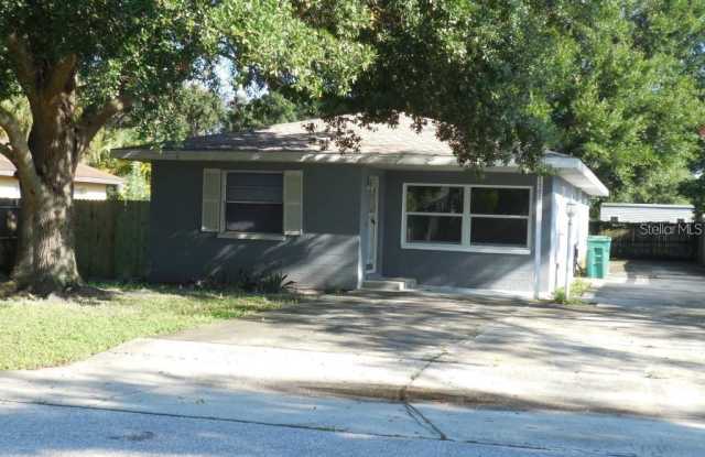 1702 11TH STREET W - 1702 11th Street West, Palmetto, FL 34221