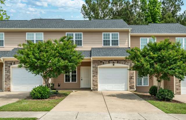 3bed/2.5 Bath Gorgeous Townhome In Clayton NC! photos photos