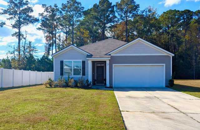 3 bed 2 bath Home in a cul-de-sac in the Highlands!!! photos photos