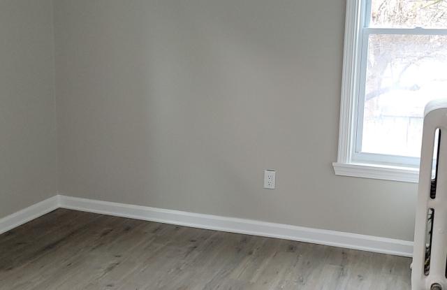 67 Poplar St.- 8 Gallery 2