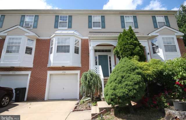 1702 OLD MILL COURT photos photos
